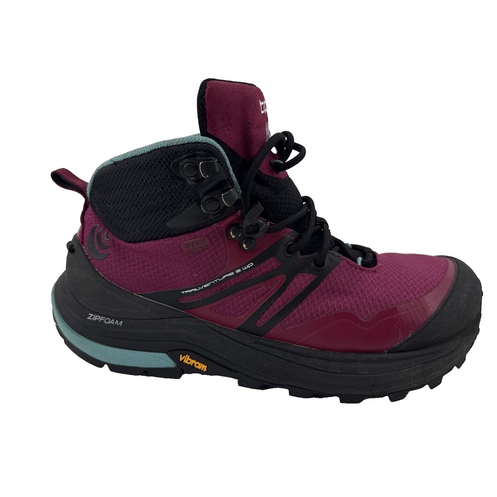 Topo Athletic Trailventure 2 WP Womens9 Waterproof Hiking Boots Vibram Raspberry